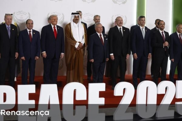 Trump e negociadores firmam pacto para Gaza