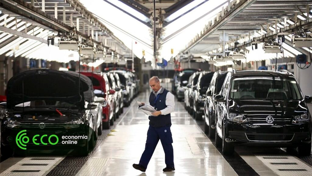 Autoeuropa prevê "impactos de curto prazo" devido à falta de chips da Nexperia