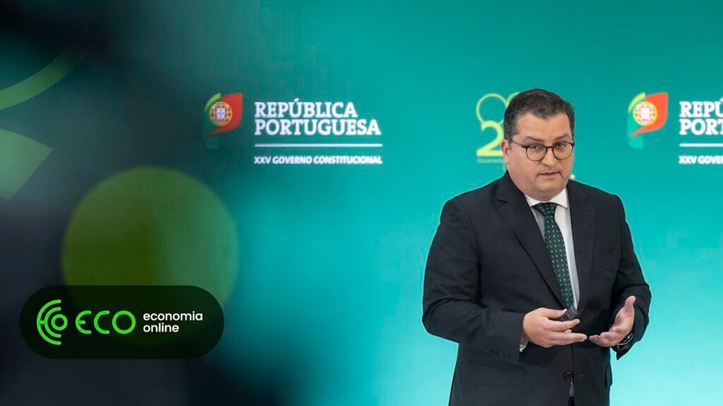 Excedente atinge 6,3 mil milhões de euros até setembro; Receita fiscal cresce 5,8%
