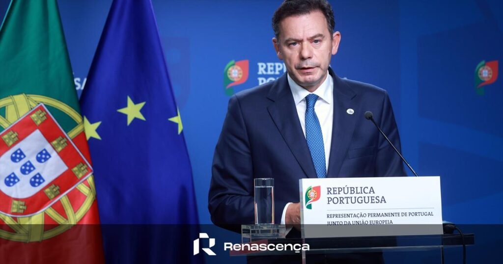 Executivo sinaliza sobre comunicações enganadoras utilizando o nome do chefe de governo