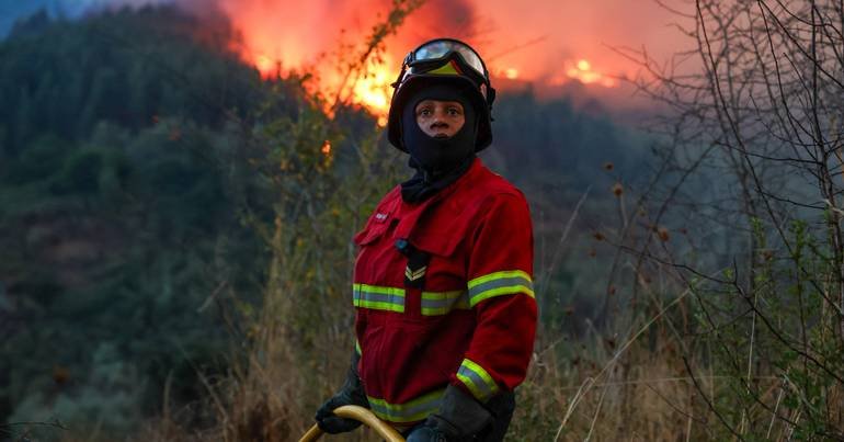 140 concelhos em risco máximo de incêndio