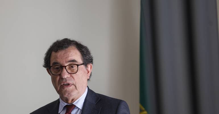 "Não Podemos Aceitar a Estagnação"