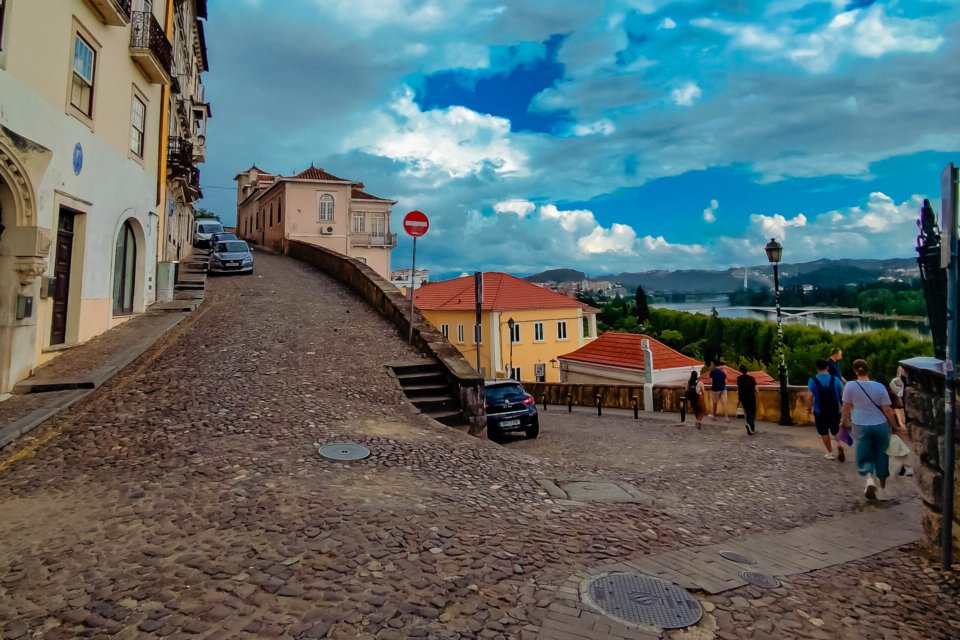 Desafio Couraça: Águas de Coimbra estreia a 27 de junho entre a Baixa e a Alta da cidade