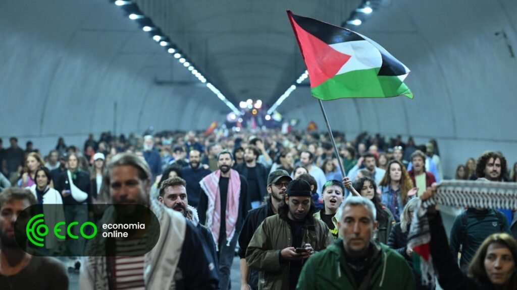Israel garante que detidos da flotilha de Gaza estão "seguros e de boa saúde" e iniciará deportações