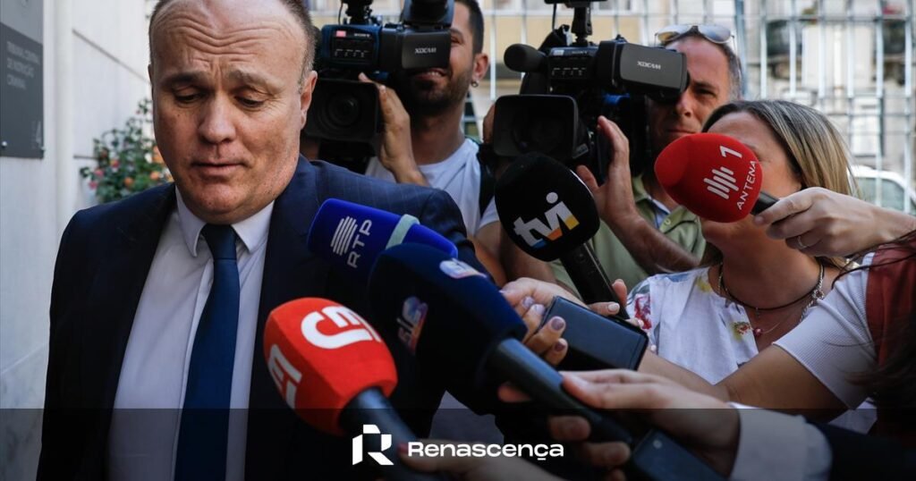 Ex-titular de Estado Paulo Campos enfrentará julgamento por indícios nas parcerias público