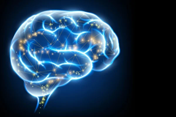 Cientistas criam vitamina K superpotente que ajuda o cérebro a se curar sozinho