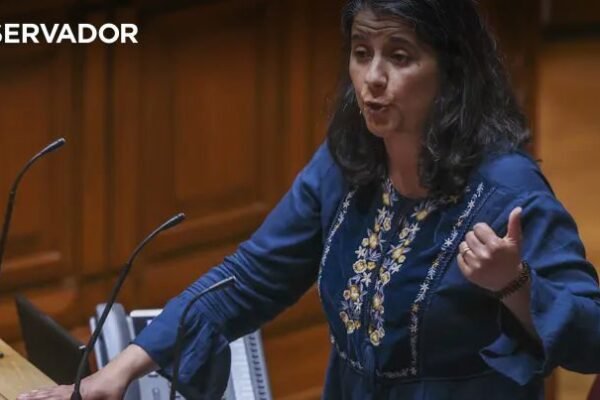 "Pressa do Governo em debater lei laboral confirma a razão da greve, diz PCP"
