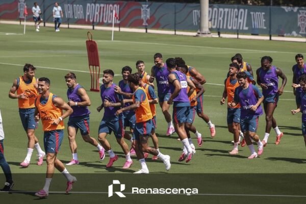 Novos destaques ante a Colômbia iniciam atividades da equipe no centro esportivo